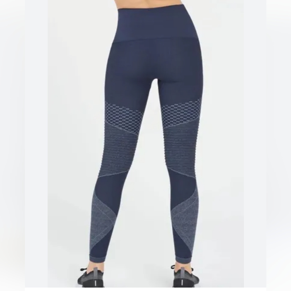 Spanx Look at Me Now Seamless Moto Leggings
